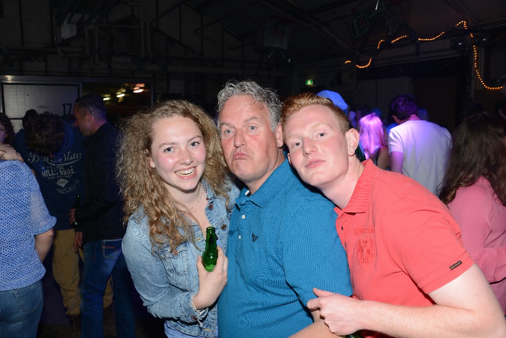 ../Images/Feest zonder naam 2015 333.jpg